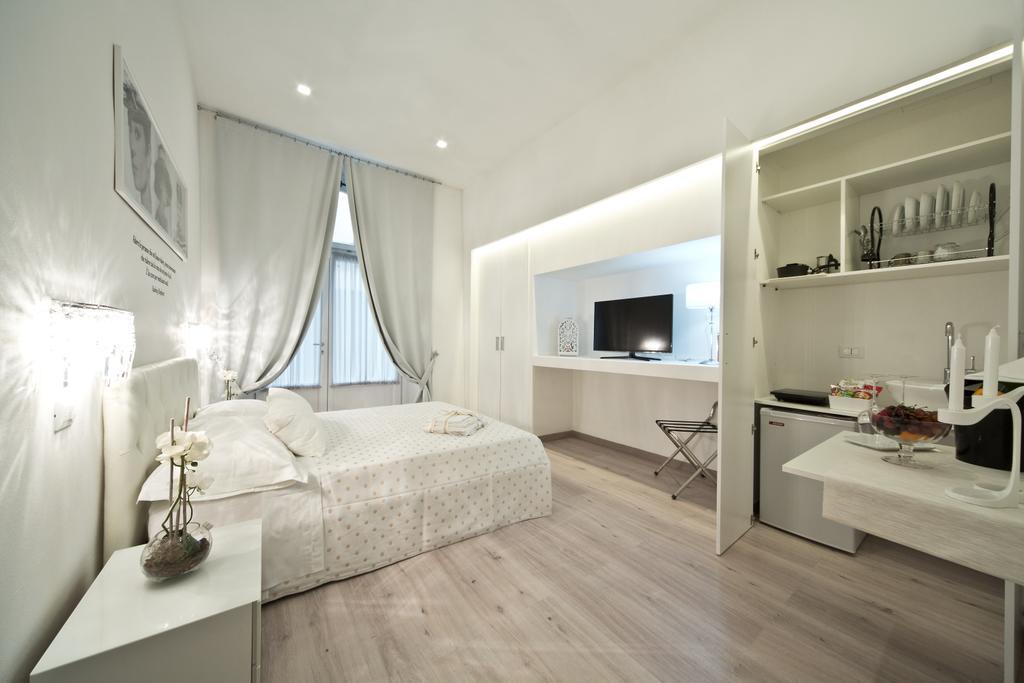 Whitehouse Hotel Colle Val D'Elsa Exterior photo